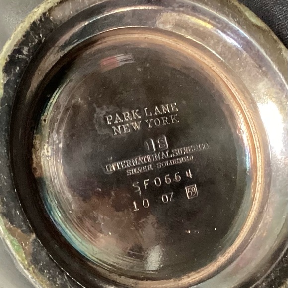 ⚫️ Vintage Park Lane International Silver Tea Urn - Lovely Collectible Condition - Picture 9 of 13